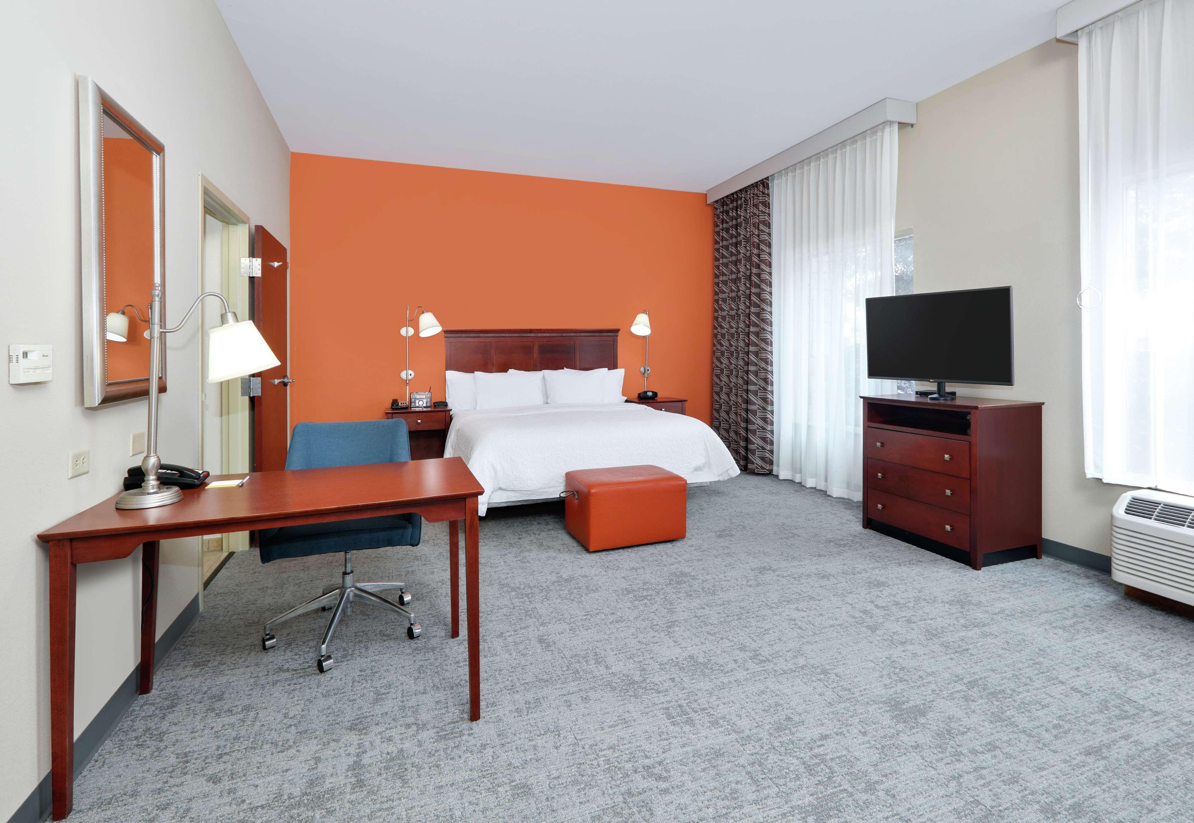 Hotel Hampton & I-20